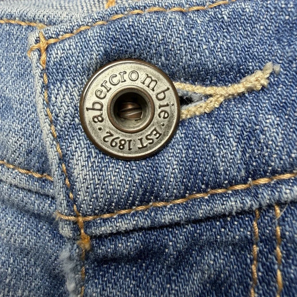 Abercrombie & Fitch good preowned